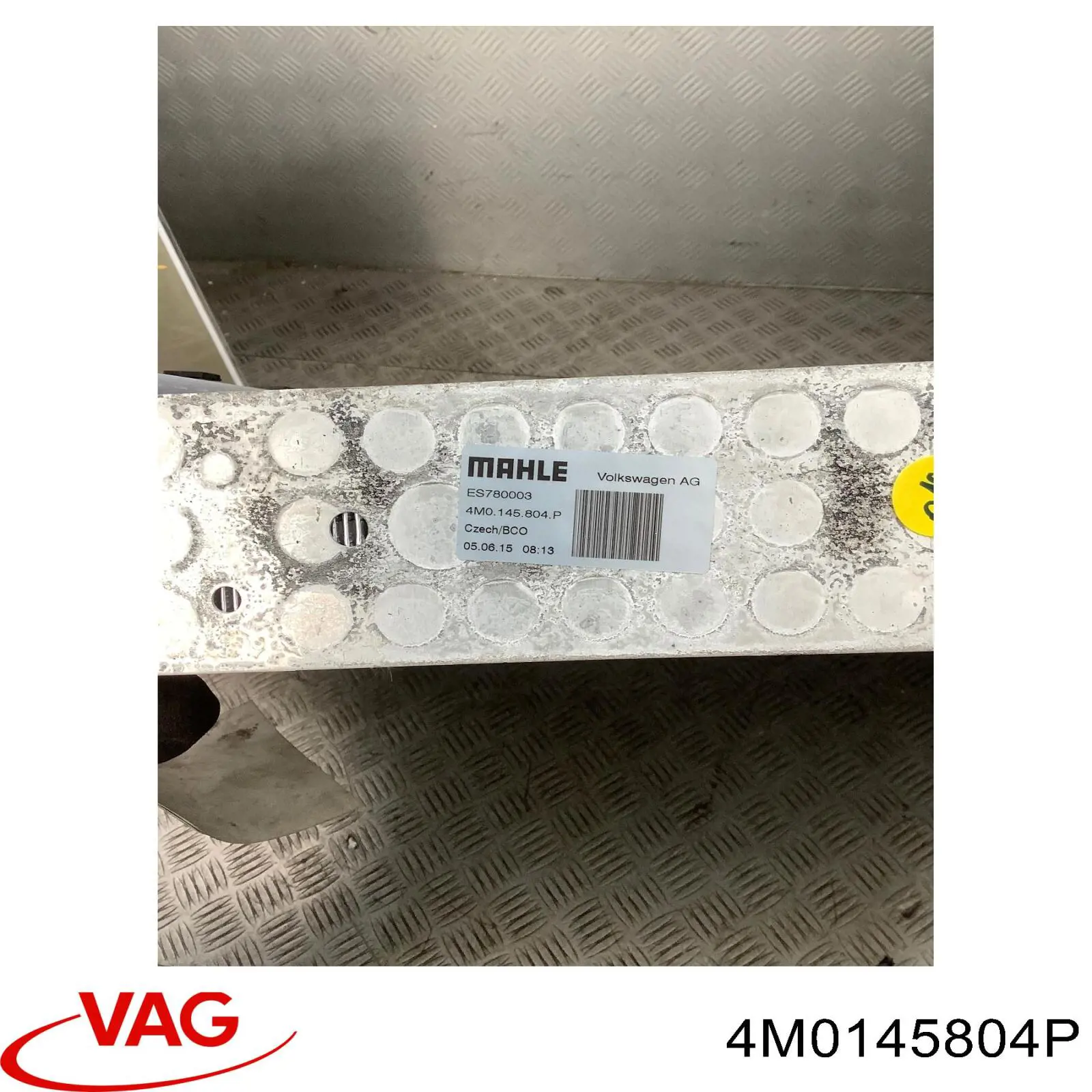 Intercooler 4M0145804P VAG