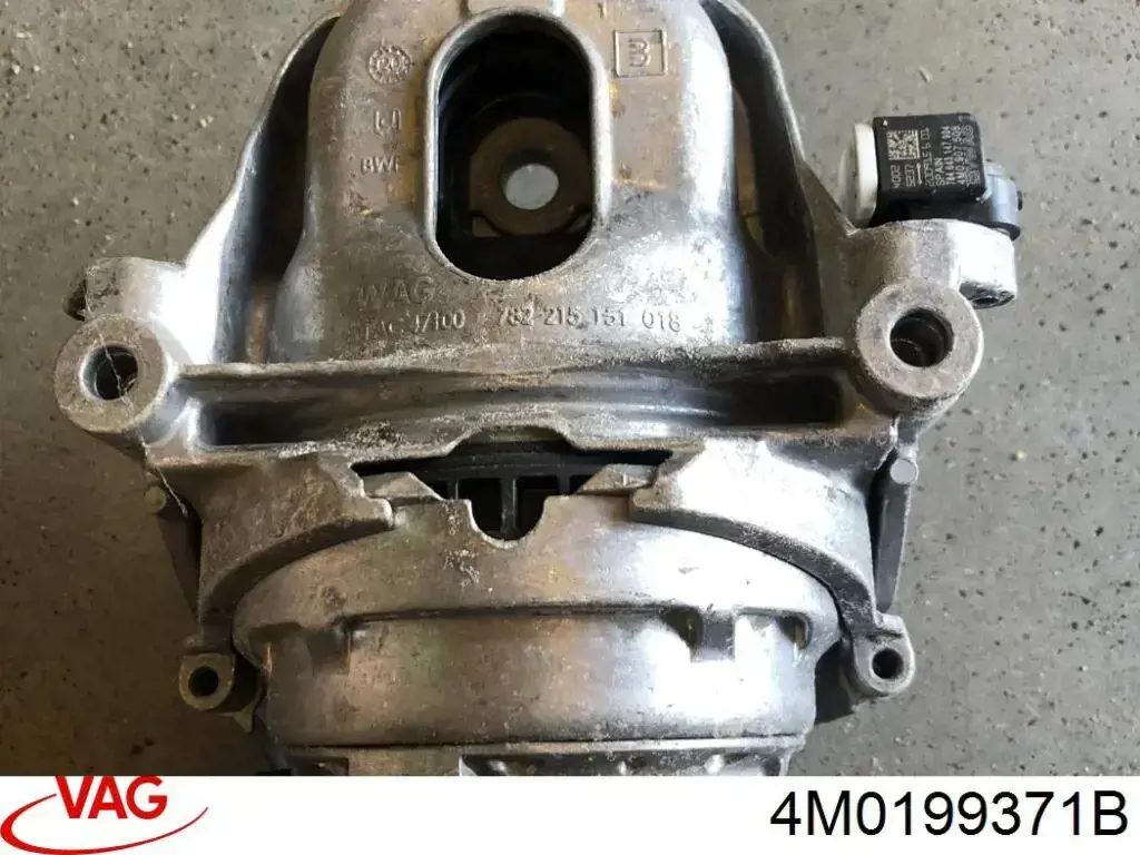 Soporte izquierdo del motor VAG 4M0199371B precio, desde 107,31 EUR