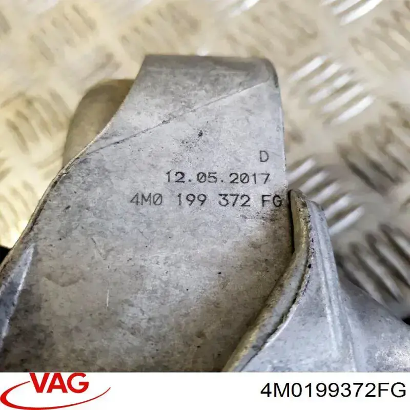 Comprar 4M0199372FG VAG Soporte de motor derecho