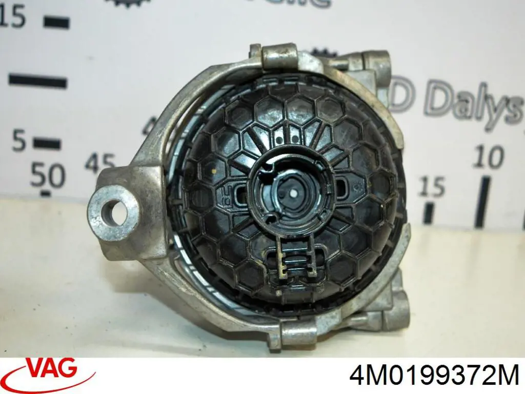 Soporte de motor derecho 4M0199372M VAG