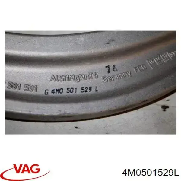 Barra transversal de la suspensión trasera 4M0501529L VAG