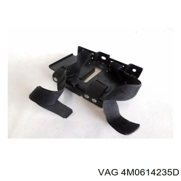 4M0614235D VAG 