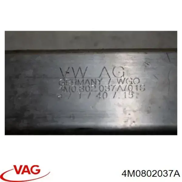 Comprar 4M0802037A VAG Soporte del refuerzo del parachoques delantero