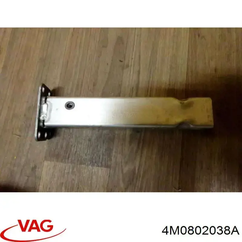 Comprar 4M0802038B VAG Soporte del refuerzo del parachoques delantero