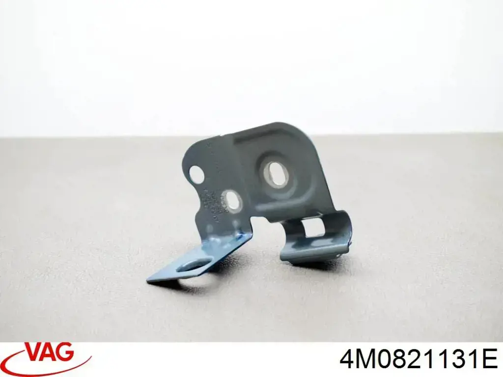 Comprar 4M0821131E VAG Soporte delantero izquierdo para aleta delantera