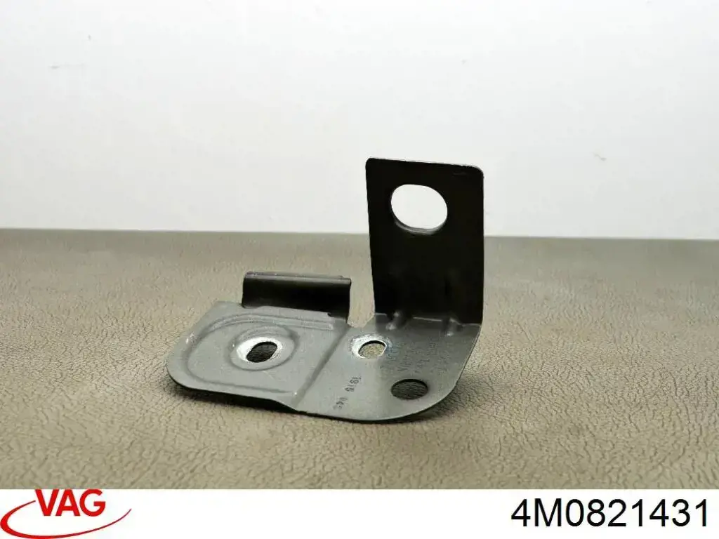 Comprar 4M0821431 VAG Soporte superior de guardabarros delantero izquierdo