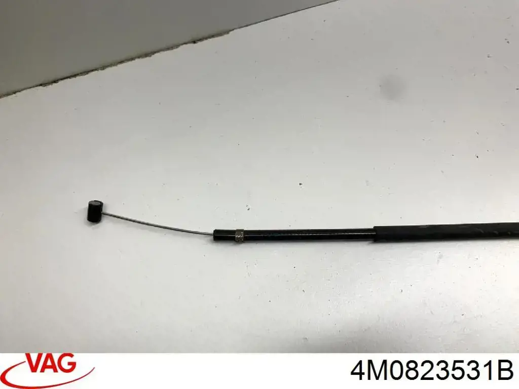 Cable de apertura del capó delantero VAG 4M0823531B precio, desde 59,99 EUR