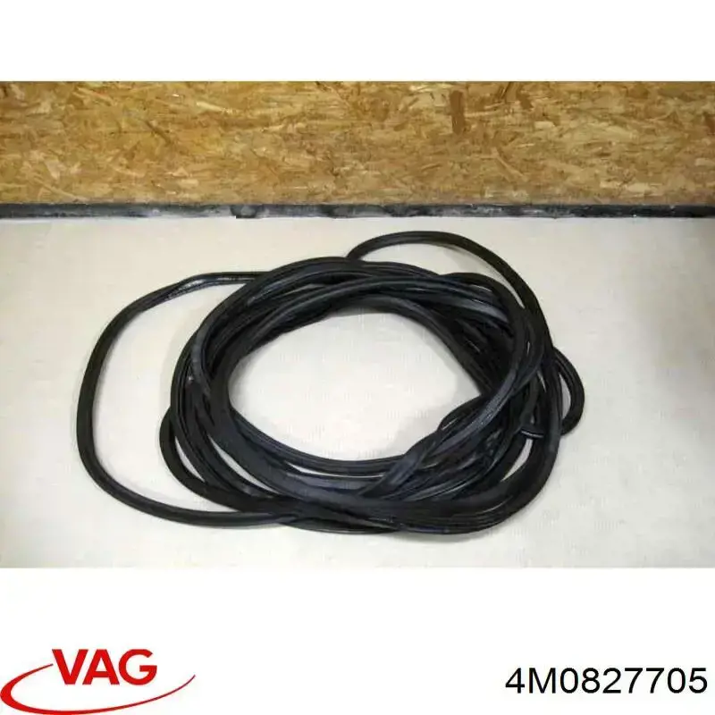 Sello del maletero (puerta trasera 3/5) VAG 4M0827705 precio, desde 133,36 EUR
