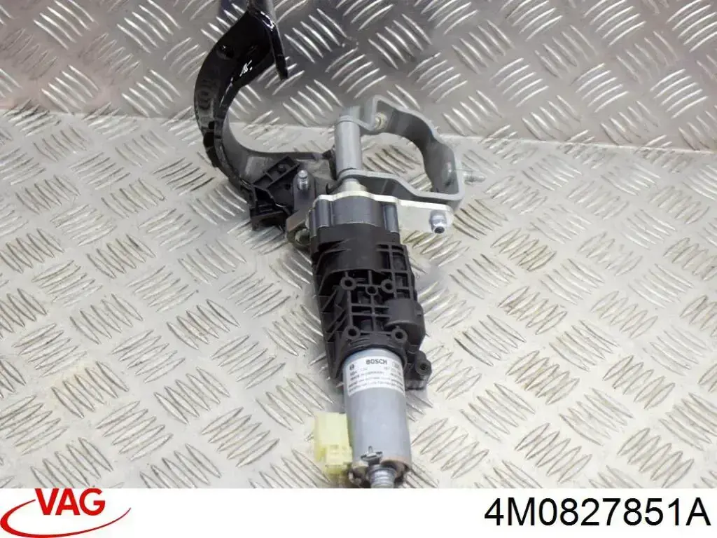 Motor de apertura y cierre del maletero VAG 4M0827851A