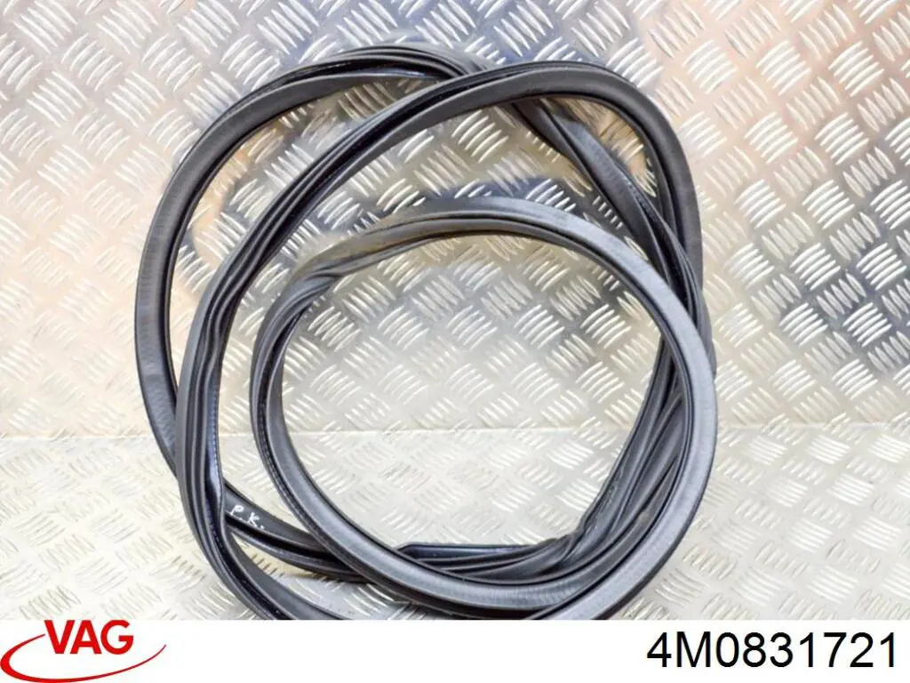 Comprar 4M0831721D VAG Junta de puerta delantera (en la carrocería)