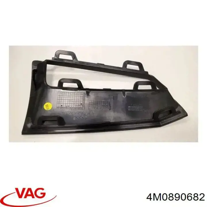 Tapa de rejilla de faro antiniebla delantero izquierdo VAG 4M0890682 precio, desde 53,27 EUR
