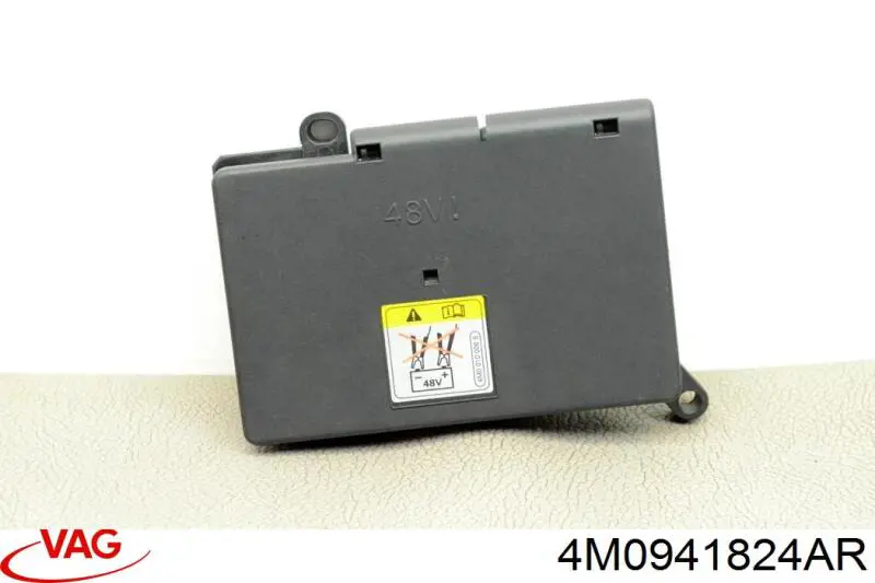4M0941824AR VAG 