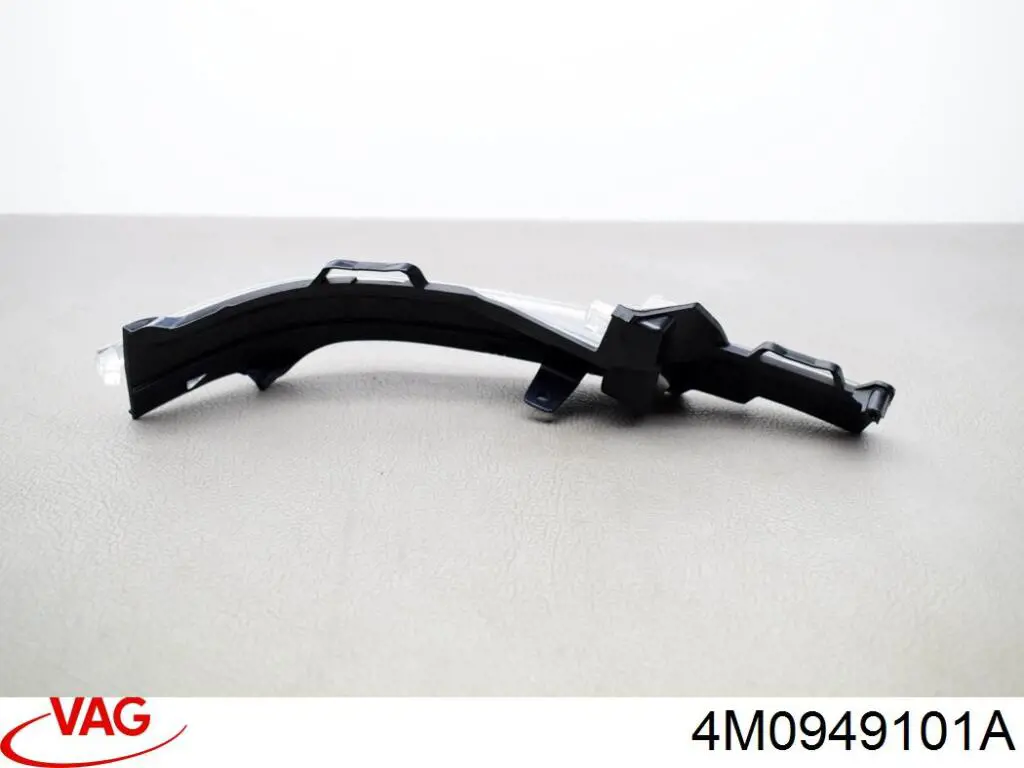 Luz intermitente de espejo retrovisor izquierdo VAG 4M0949101A precio, desde 80,18 EUR