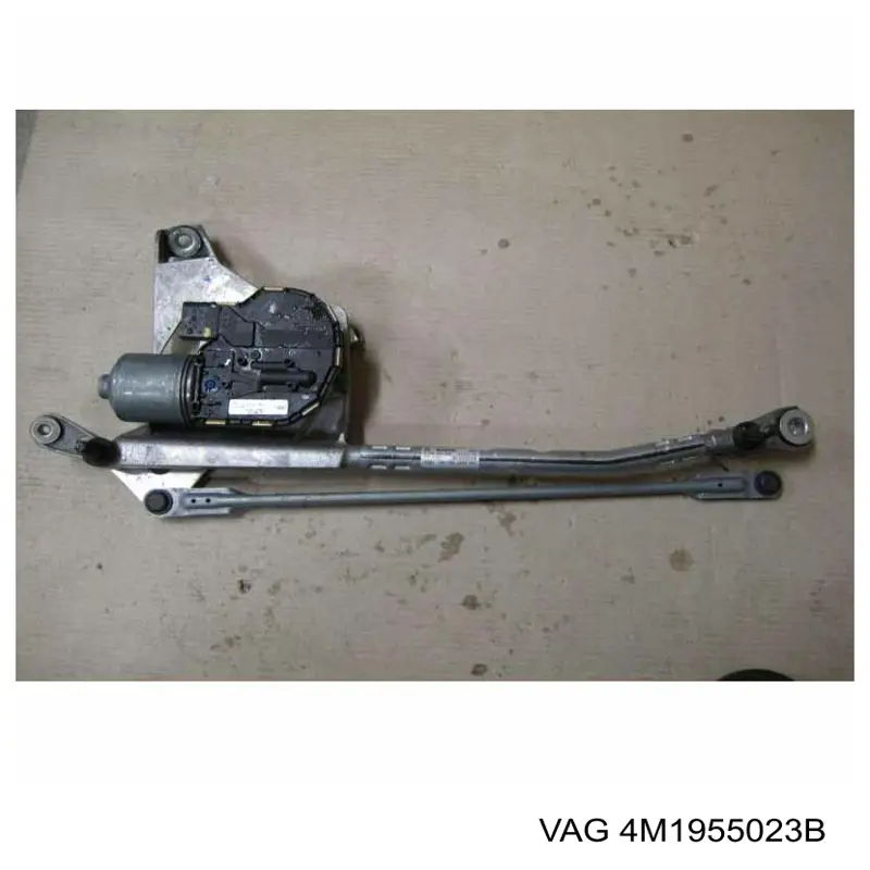 Varilla de limpiaparabrisas 4M1955023B VAG