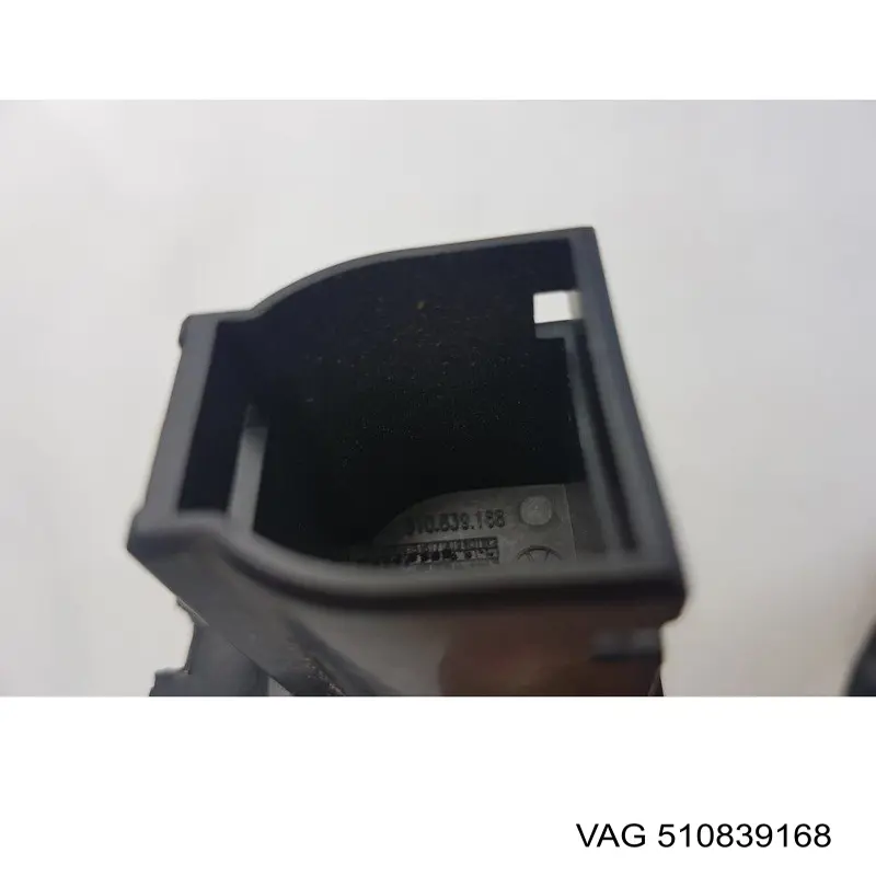 Manija exterior de puerta trasera VAG 510839168 precio, desde 15,81 EUR