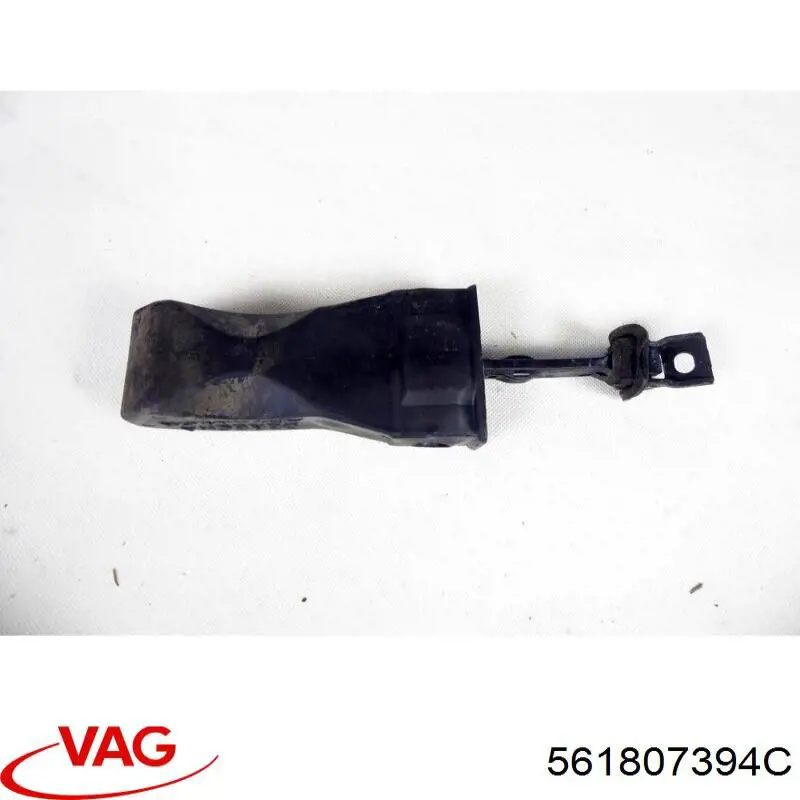 Soporte del parachoques trasero derecho 561807394C VAG