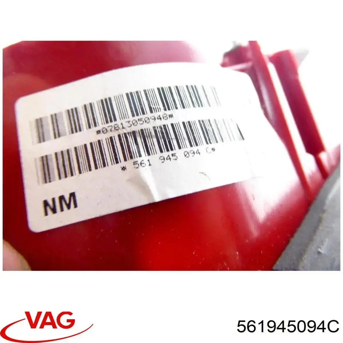 Piloto trasero interior derecho VAG 561945094C precio, desde 98,42 EUR