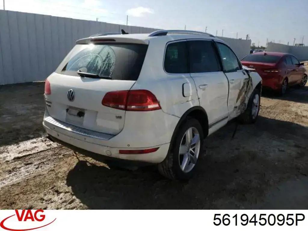 Piloto trasero exterior izquierdo VAG 561945095P precio, desde 327,72 EUR