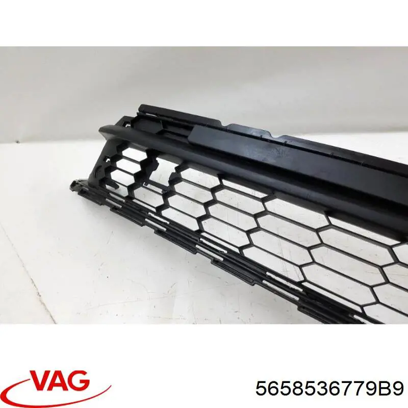 Parrilla 5658536779B9 VAG
