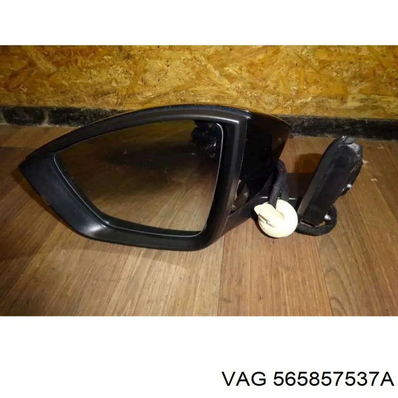 Cubierta de espejo retrovisor izquierdo VAG 565857537A precio, desde 31,60 EUR