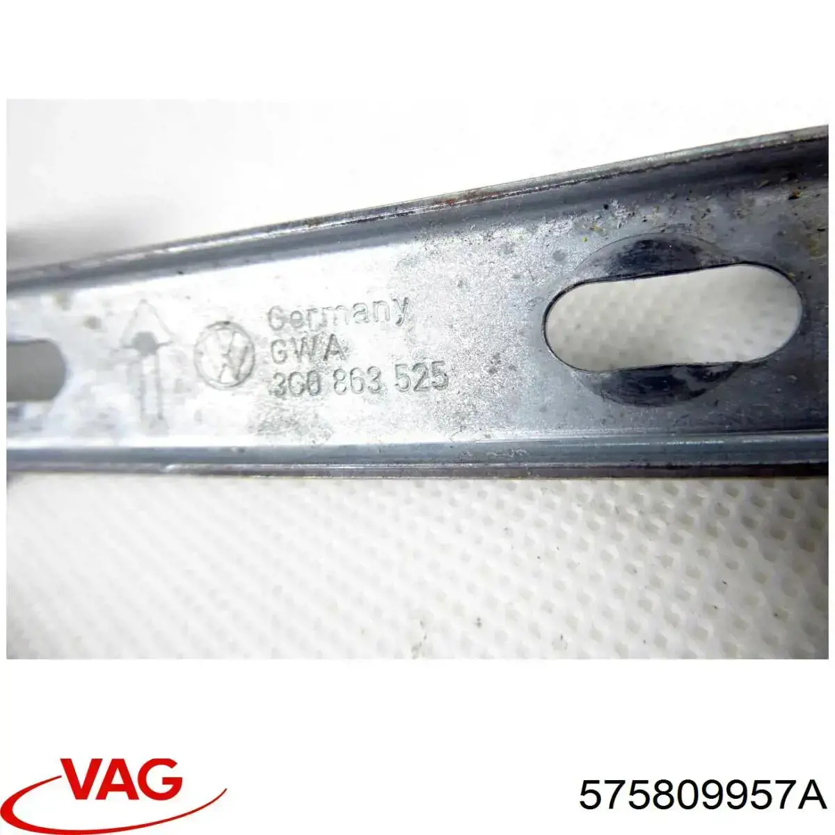575809957A VAG Paso de rueda delantero izquierdo trasero