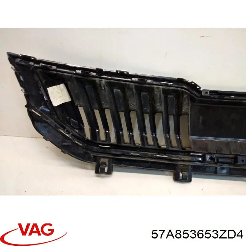 57A853653ZD4 VAG Calandra