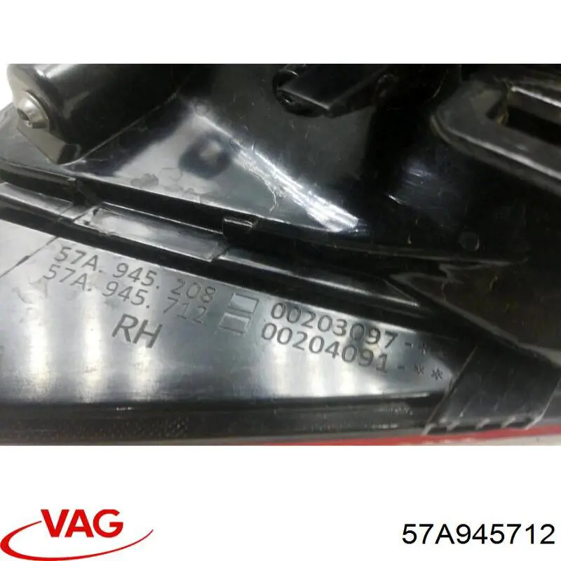 57A945712 VAG Piloto trasero exterior derecho