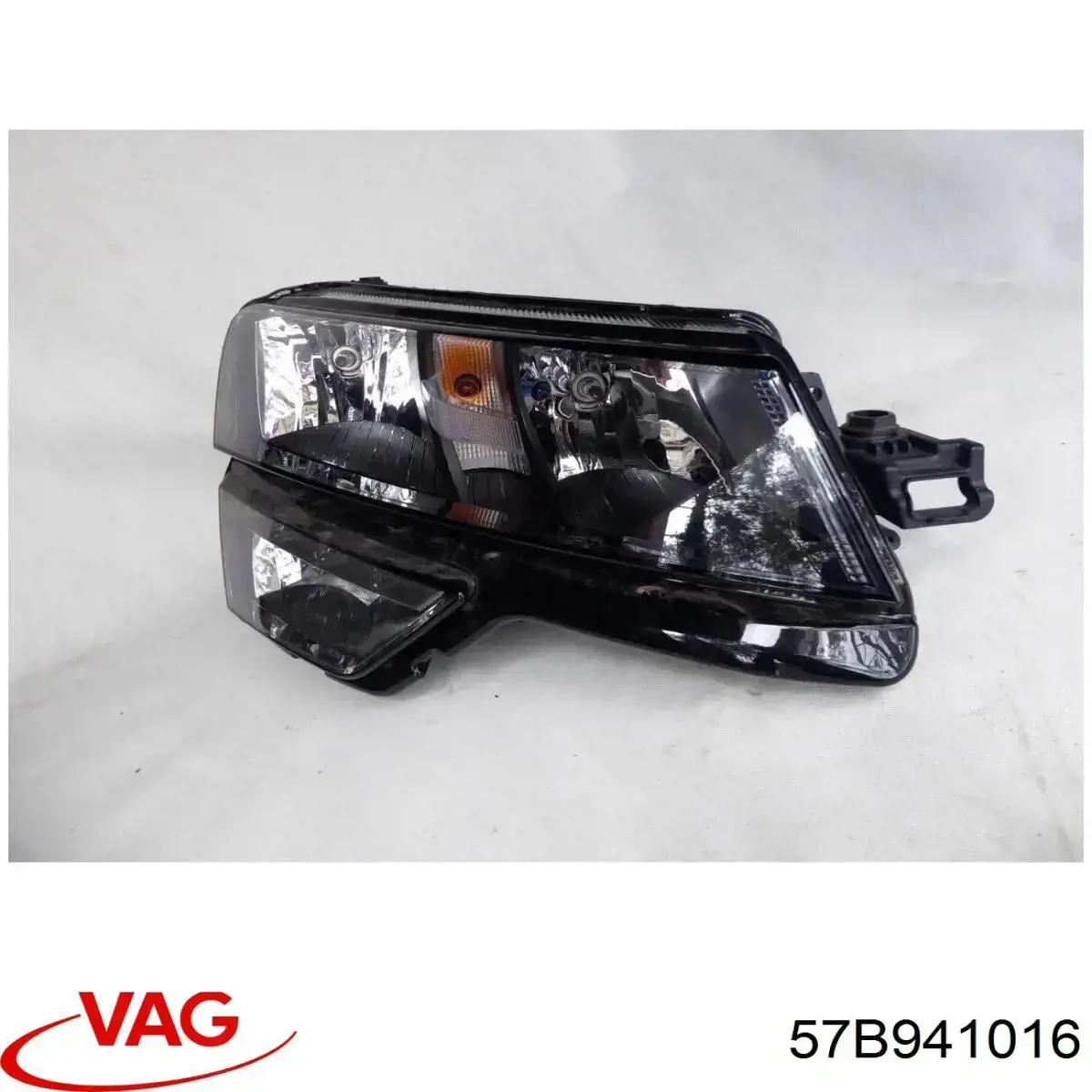 Faro derecho VAG 57B941016 precio, desde 278,15 EUR