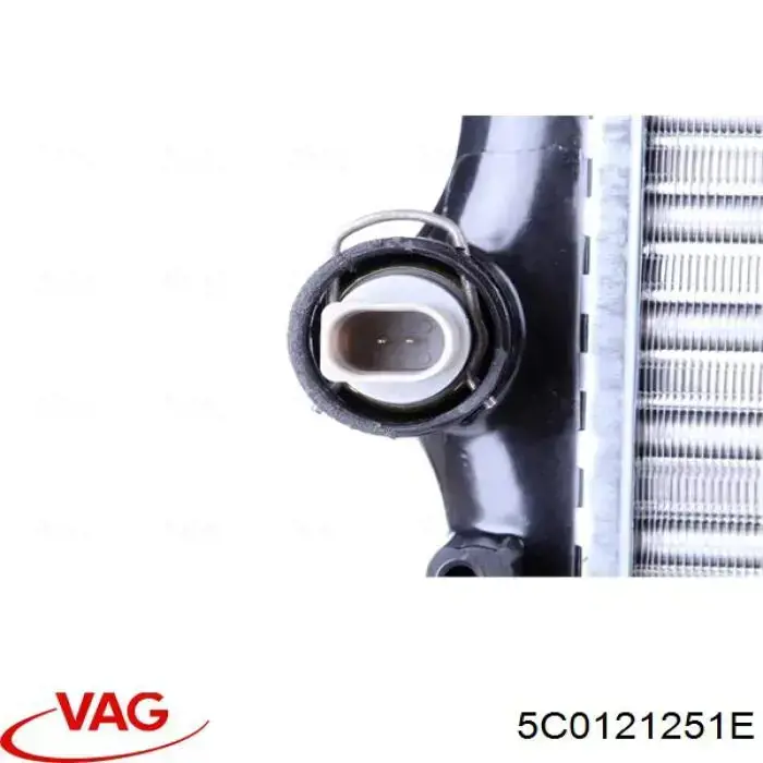 Radiador de água VAG 5C0121251E