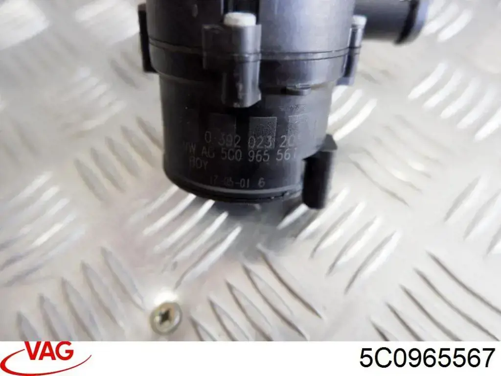 Bomba de agua eléctrica auxiliar VAG 5C0965567 precio, desde 61,71 EUR
