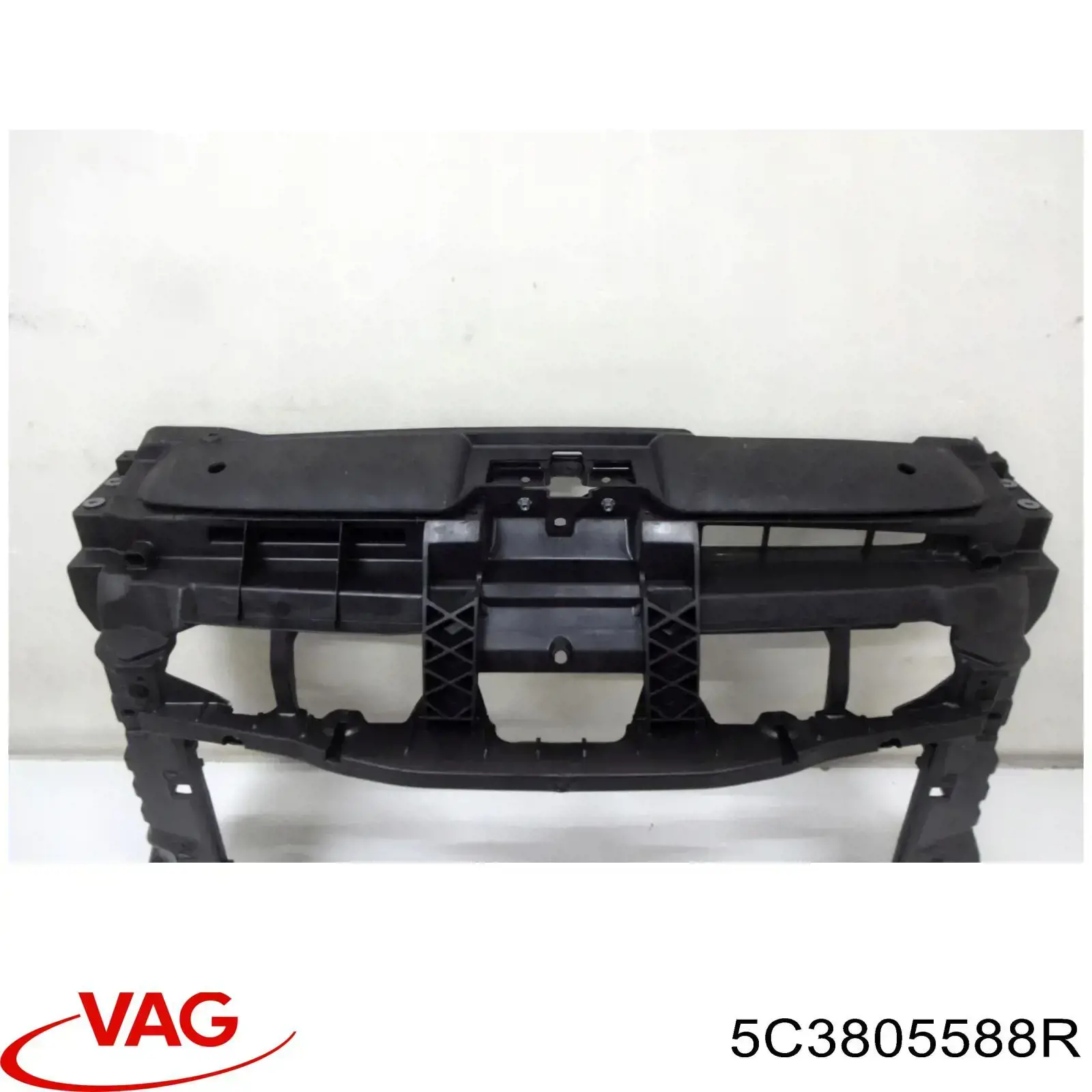 Panel de soporte del radiador y montaje de faros VAG 5C3805588R precio, desde 548,45 EUR