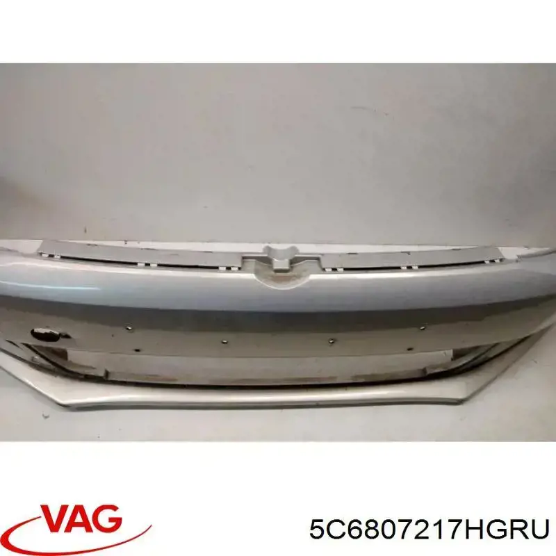 Parachoques delantero VAG 5C6807217CGRU precio, desde 595,38 EUR
