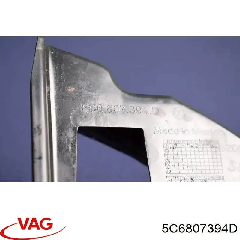 Soporte del piloto trasero derecho VAG 5C6807394D precio, desde 10,42 EUR
