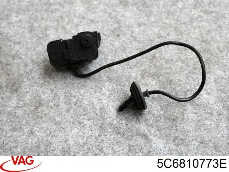 Cerradura de la tapa del depósito de combustible VAG 5C6810773E precio, desde 23,17 EUR