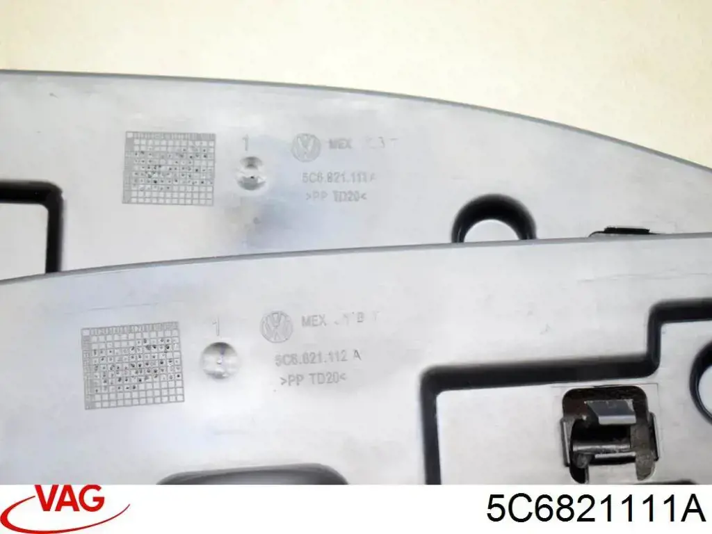 Sellado de guardabarros 5C6821111A VAG