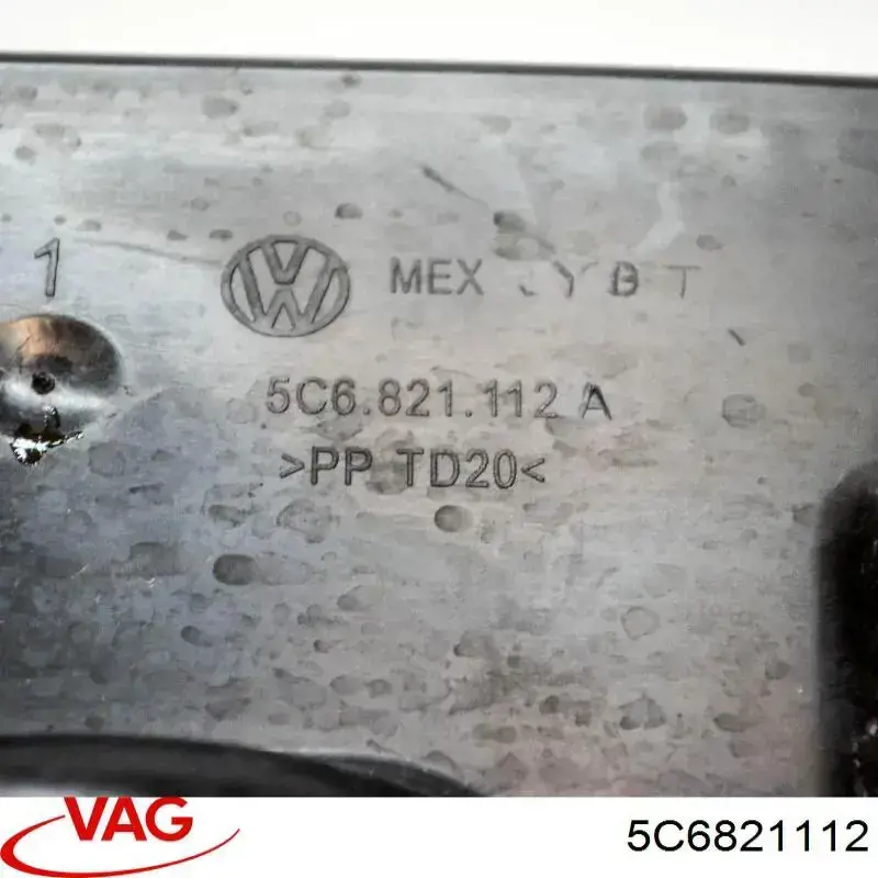 Sellado de guardabarros 5C6821112 VAG