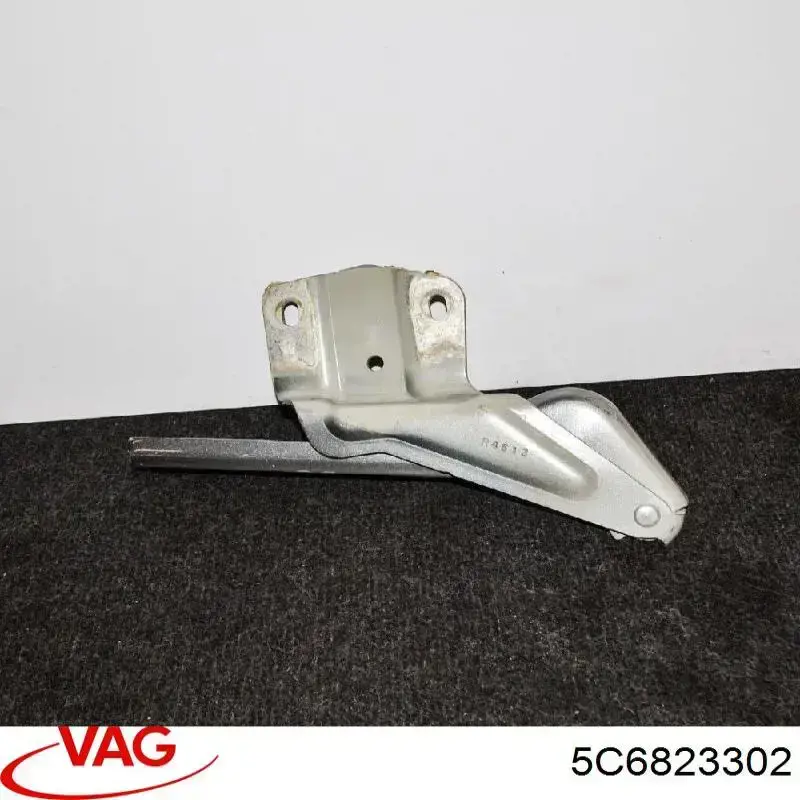 Bisagra derecha del capó 5C6823302 VAG