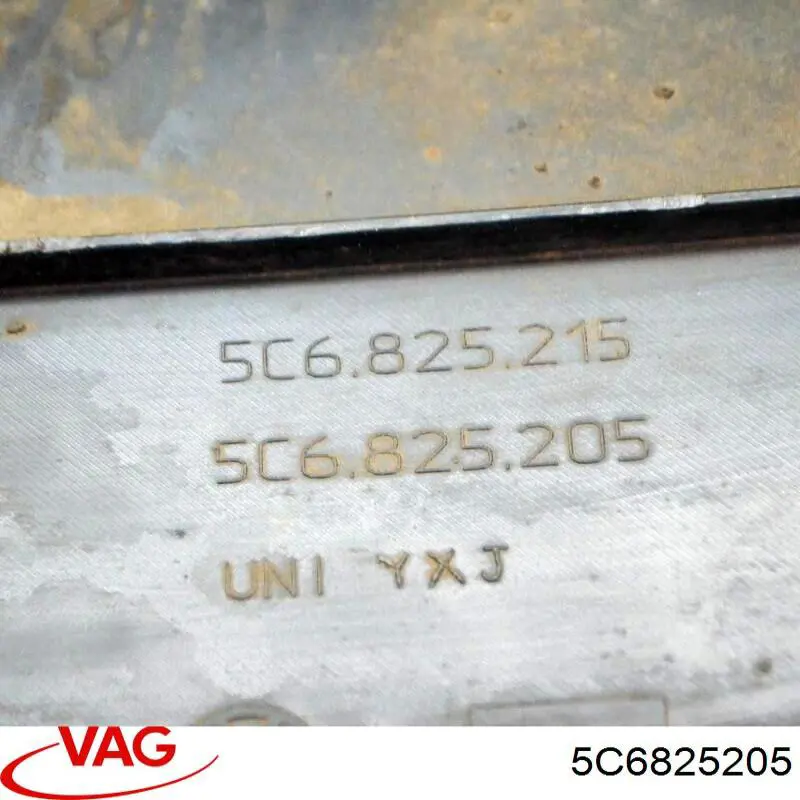Protección inferior trasera izquierda 5C6825205 VAG