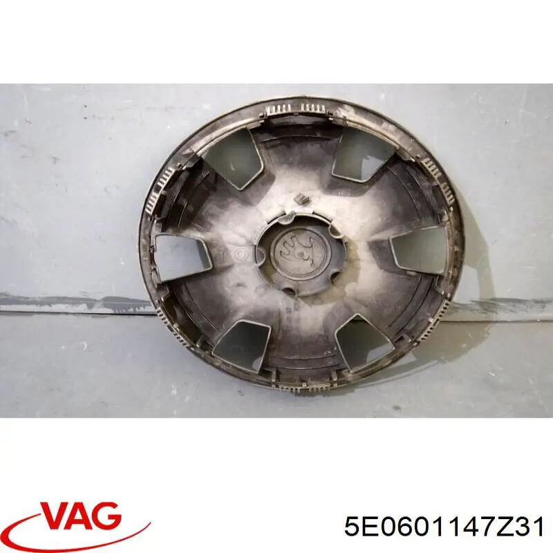 Tapa de rueda VAG 5E0601147Z31 precio, desde  EUR