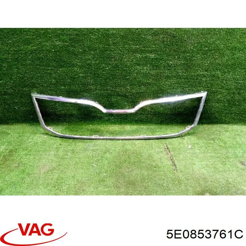 Moldura de la rejilla del radiador VAG 5E0853761C precio, desde 43,59 EUR