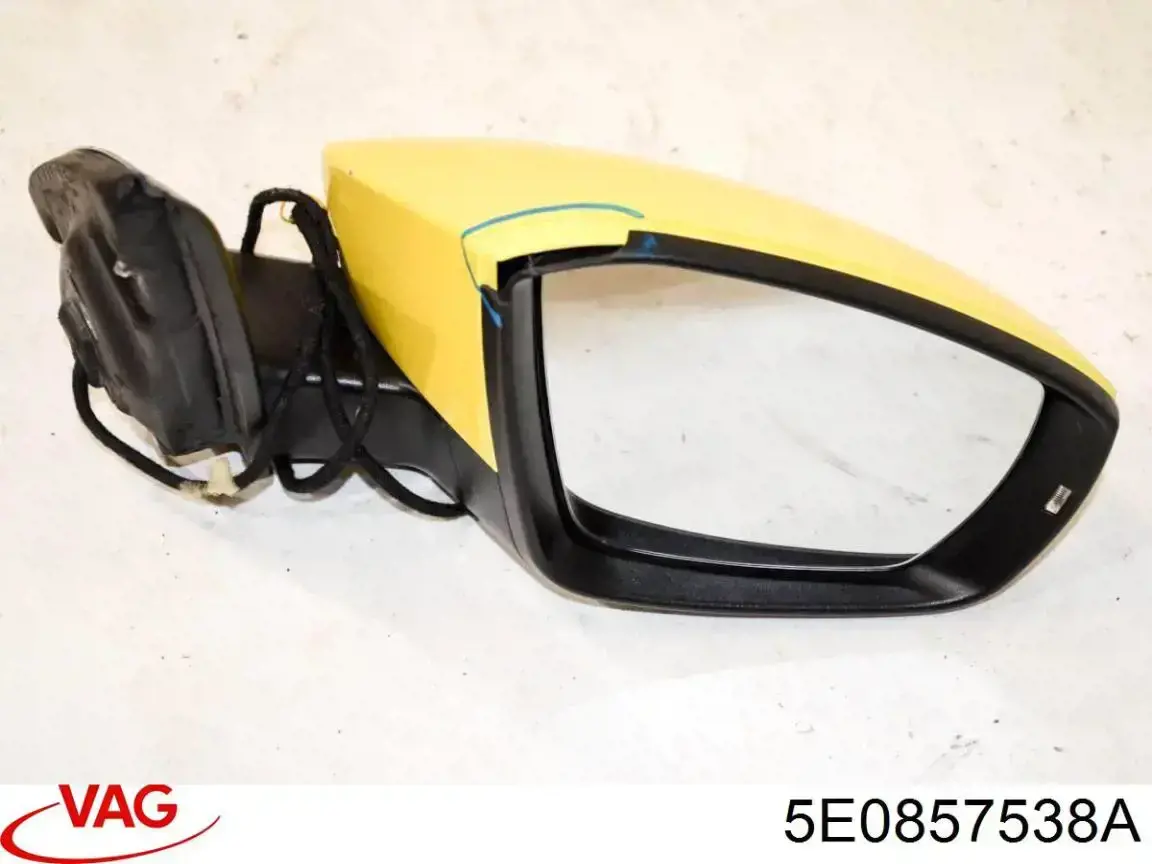 Cubierta de espejo retrovisor derecho VAG 5E0857538A precio, desde 18,38 EUR