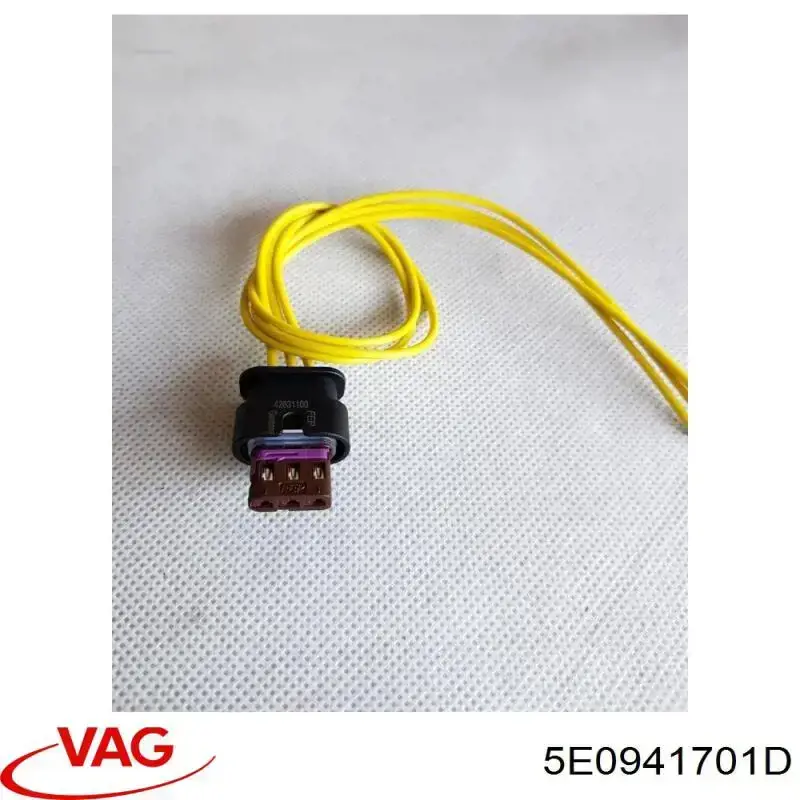 Luces antiniebla  izquierdo VAG 5E0941701D precio, desde 50,19 EUR