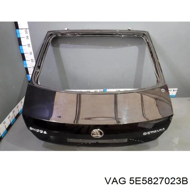 Comprar 5E5827025F VAG Puerta del maletero, trasera