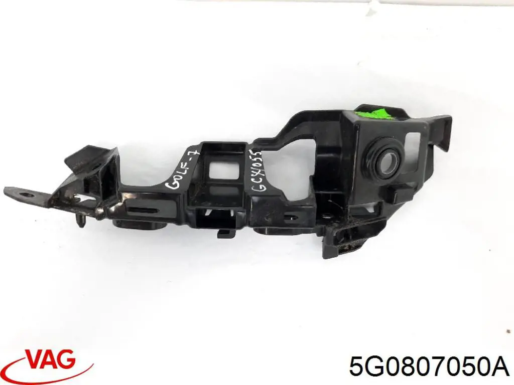 Soporte de paragolpes delantero exterior derecho VAG 5G0807050A