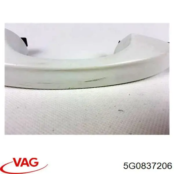 Manija exterior derecha de puerta trasera VAG 5G0837206