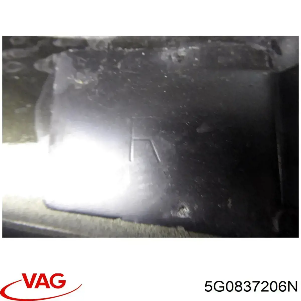 Manija exterior derecha de puerta trasera 5G0837206N VAG