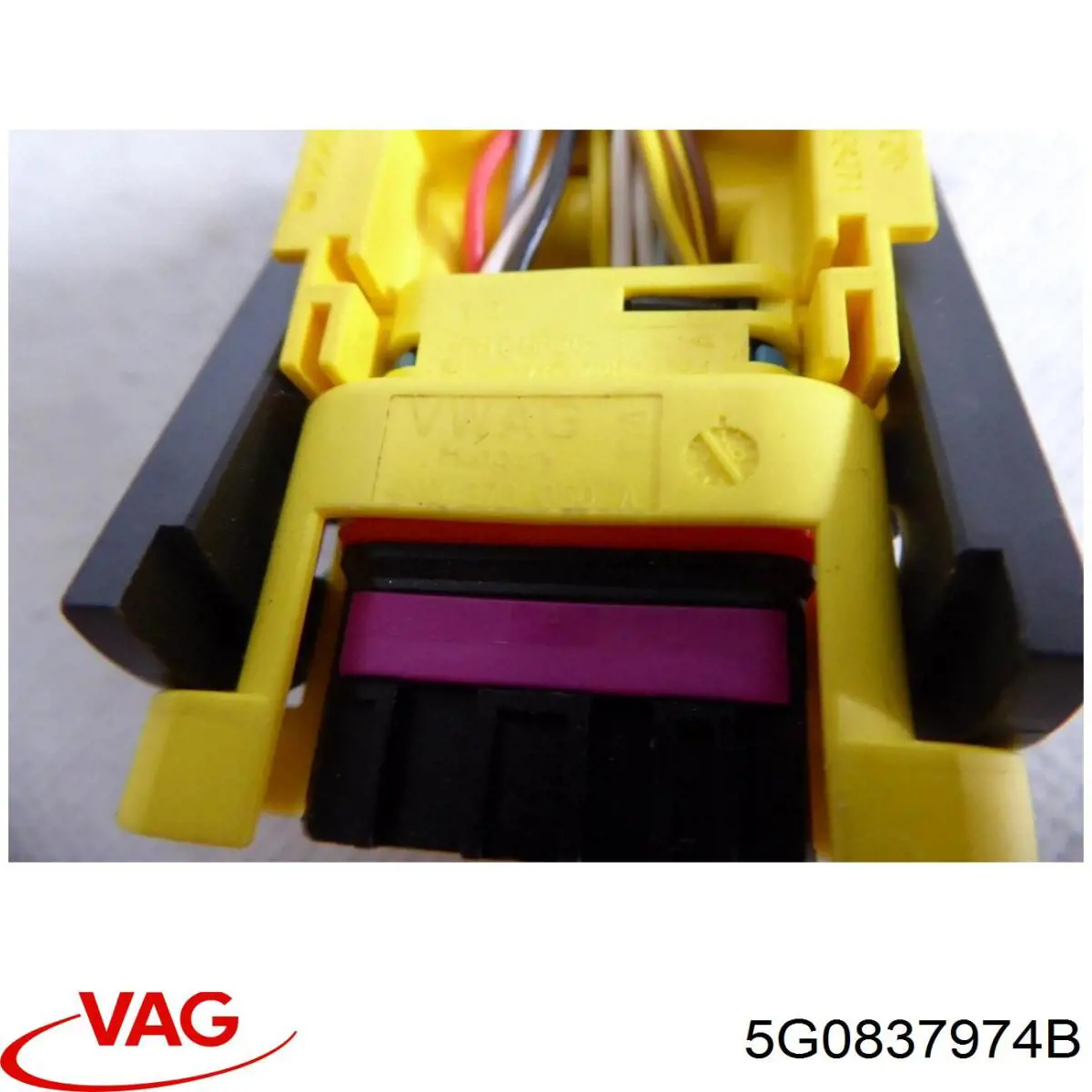  VAG 5G0837974B