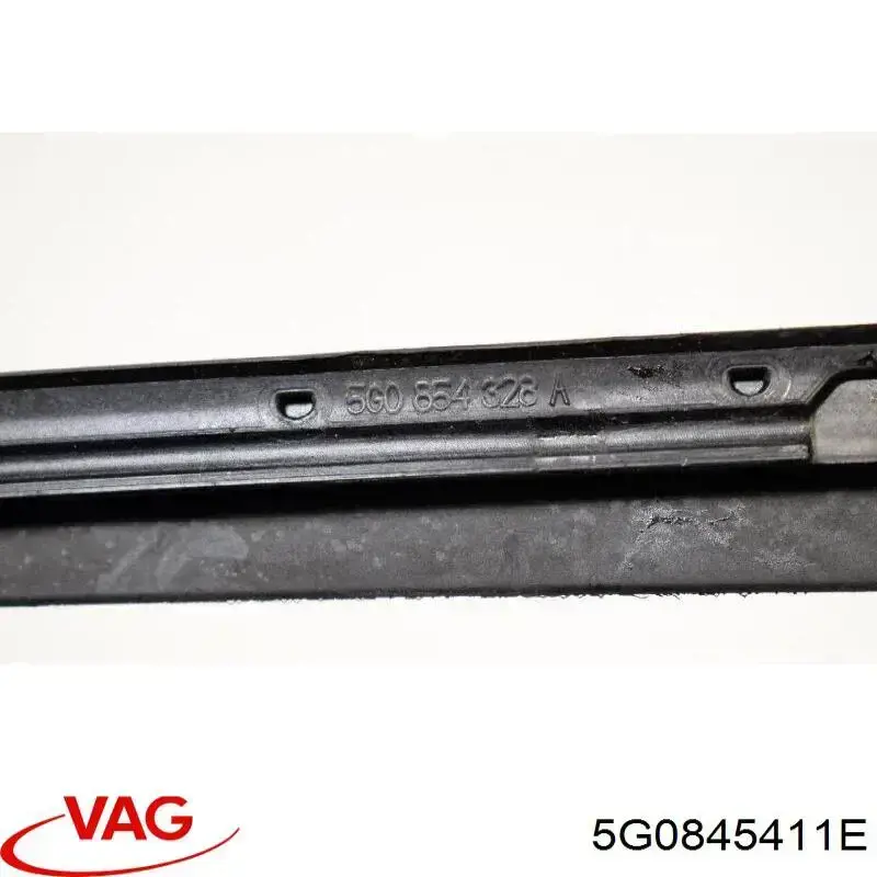 Cristal de ventilación puerta delantera izquierda VAG 5G0845411E precio, desde 117,61 EUR