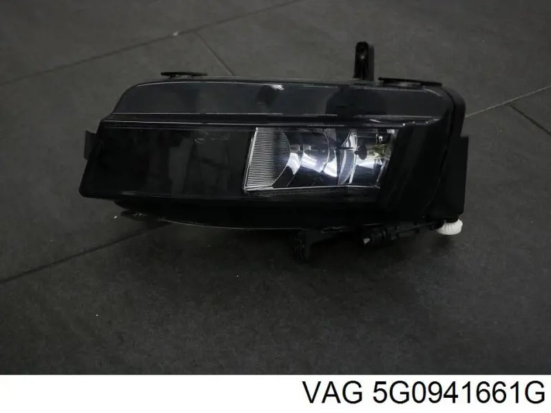Luz antiniebla izquierdo 5G0941661 VAG