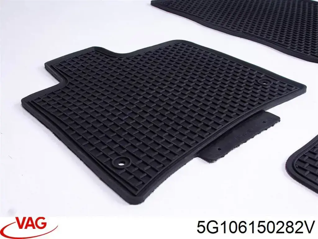 5G1061502A82V VAG Juego de alfombrillas delanteras, 2 piezas